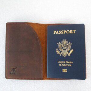 LEFT COAST DISTRESSED LEATHER PASSPORT COVER